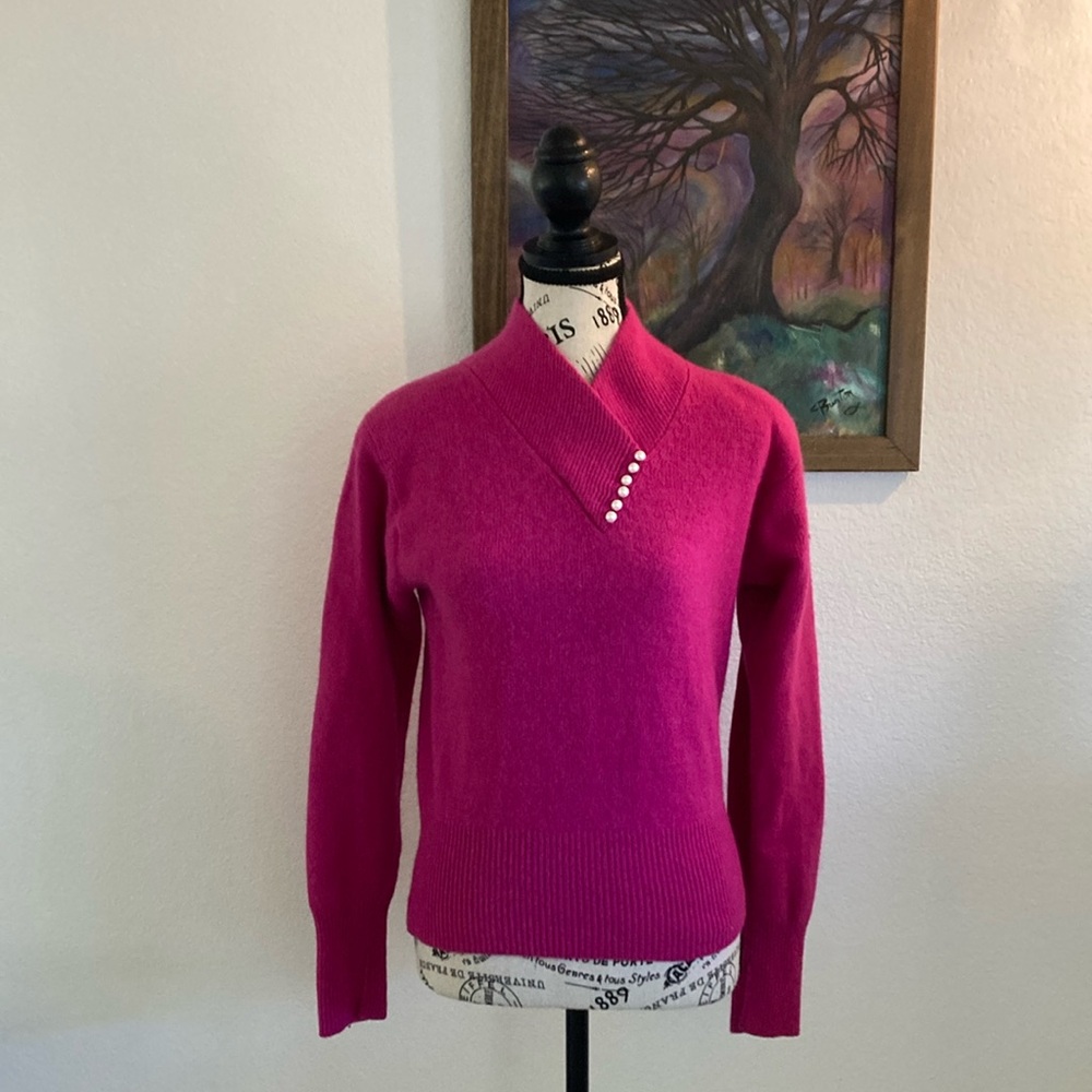 Vintage Fuschia Sweater by Yarnworks Size M